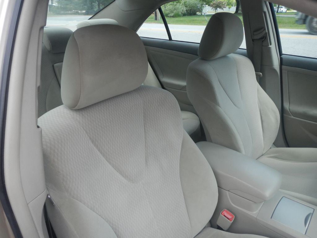 2011 Toyota Camry Image 20