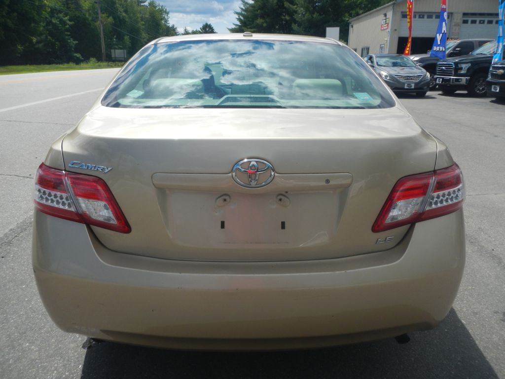 2011 Toyota Camry Image 33
