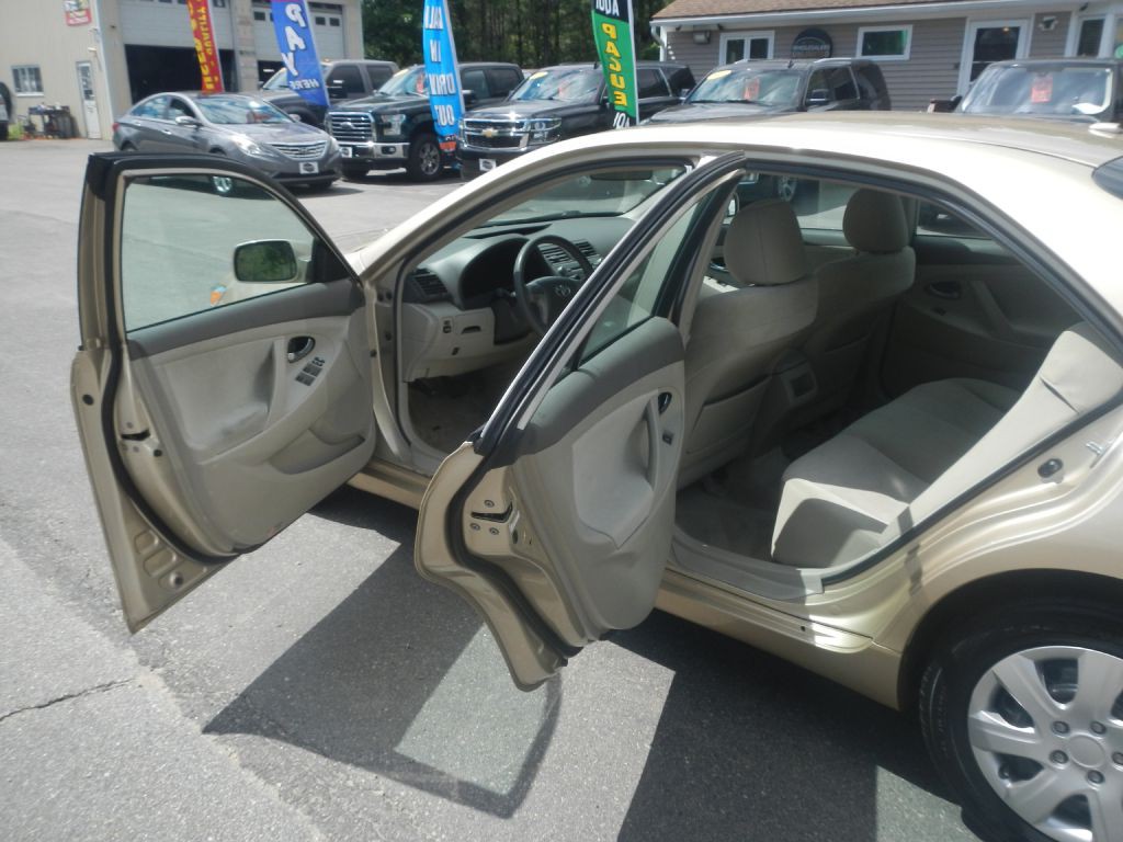 2011 Toyota Camry Image 39