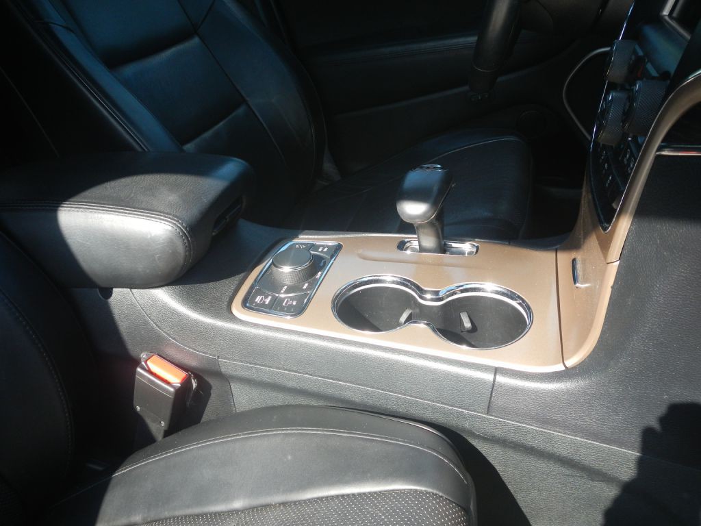 2015 Jeep Grand Cherokee Image 21