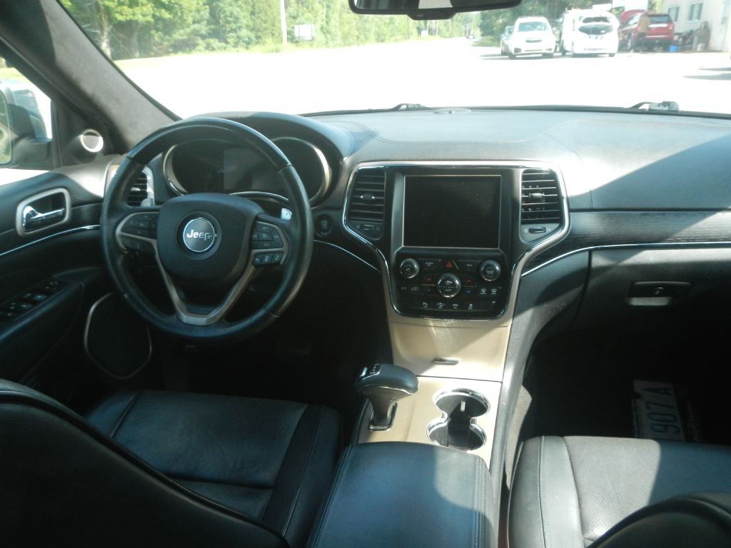 2015 Jeep Grand Cherokee Image 27