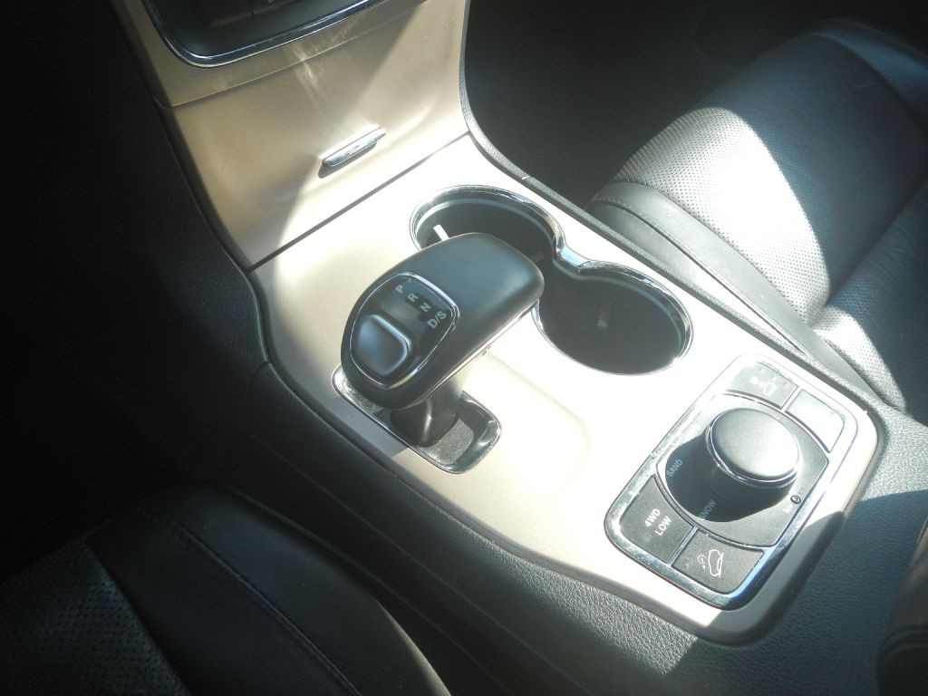 2015 Jeep Grand Cherokee Image 47