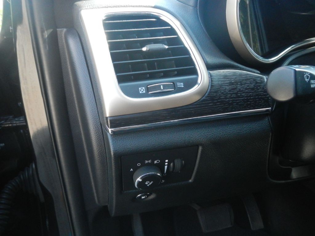 2015 Jeep Grand Cherokee Image 49