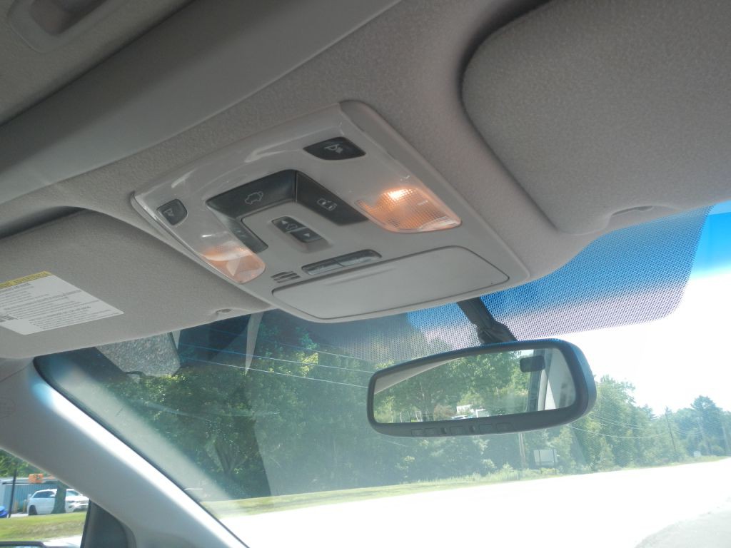 2013 Toyota Sienna Image 22