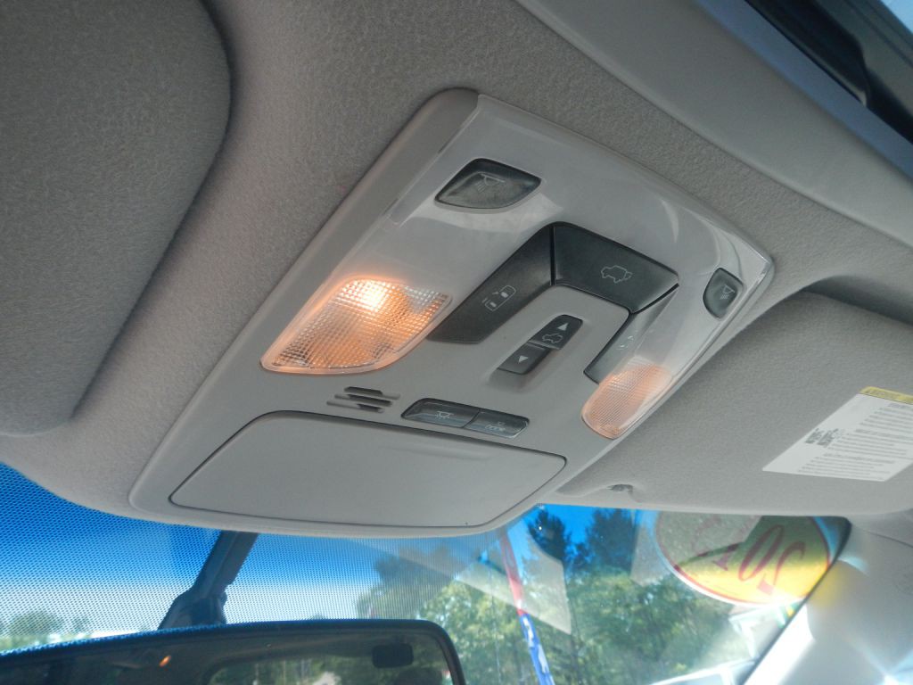 2013 Toyota Sienna Image 54