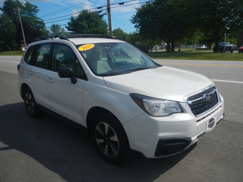 2018 Subaru Forester Image 2