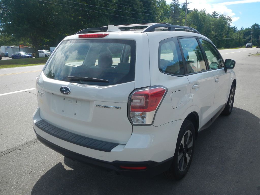 2018 Subaru Forester Image 6