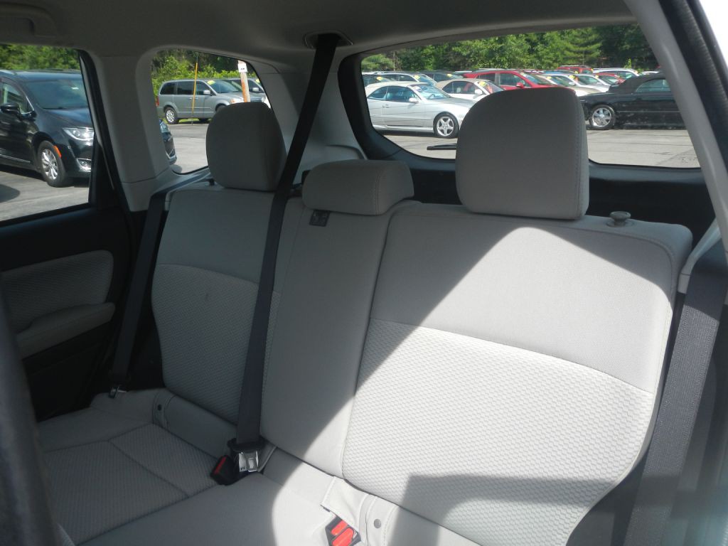 2018 Subaru Forester Image 8