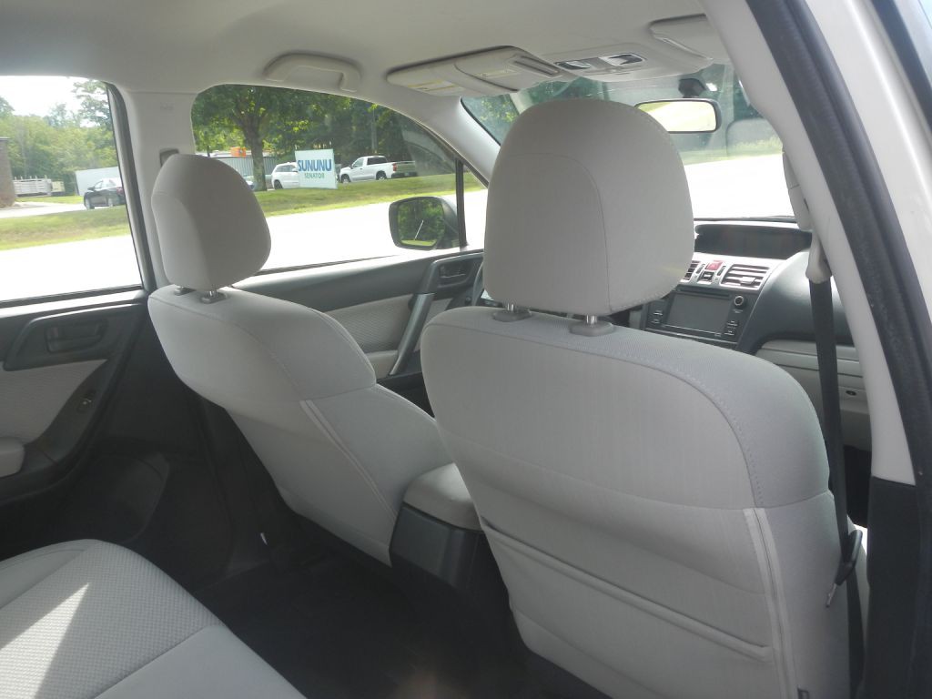 2018 Subaru Forester Image 28