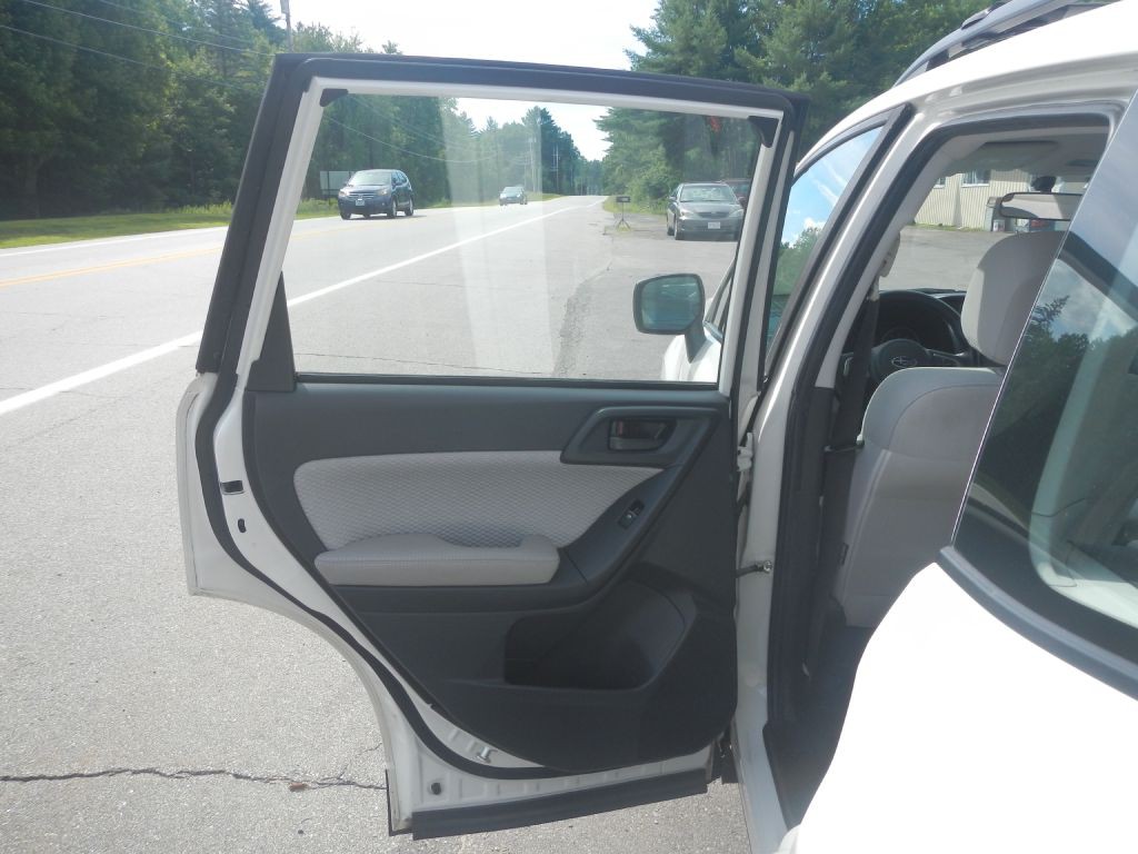2018 Subaru Forester Image 41