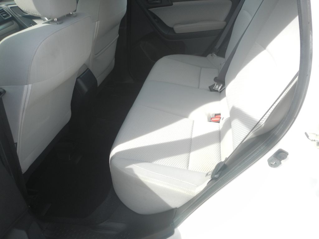 2018 Subaru Forester Image 42