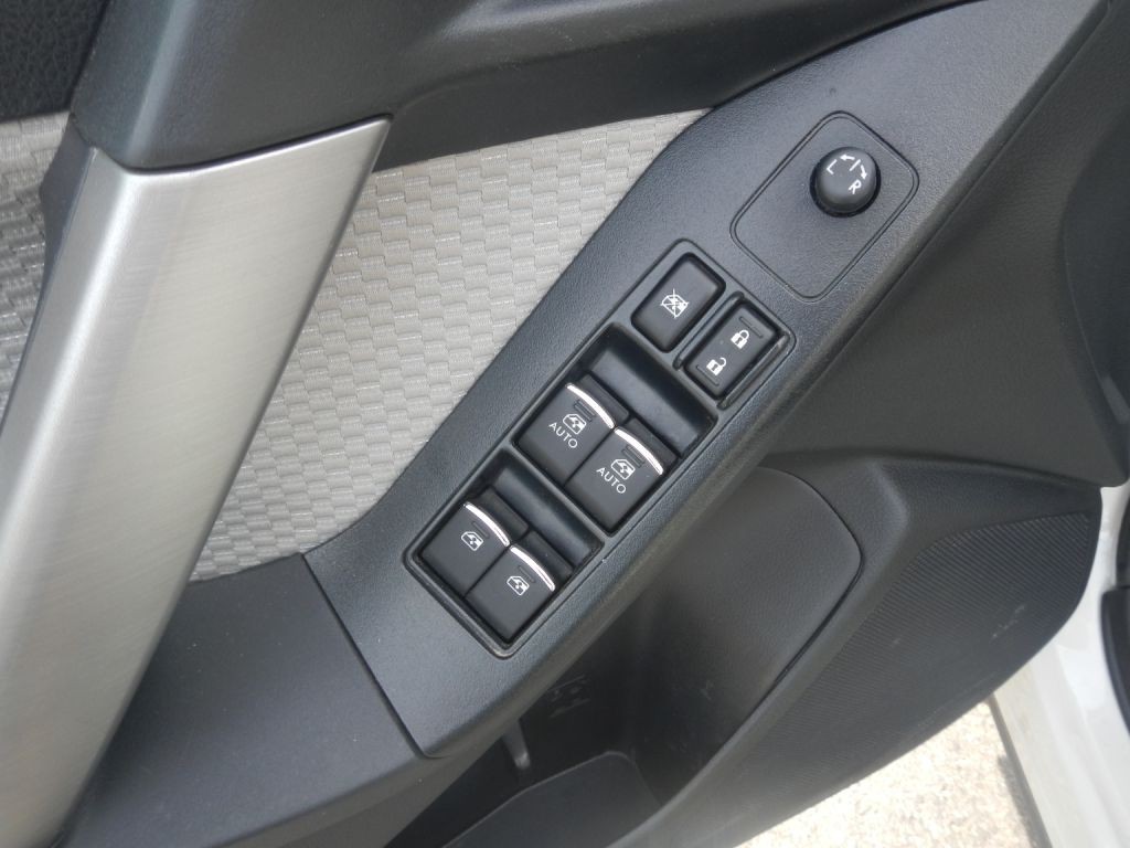 2018 Subaru Forester Image 47