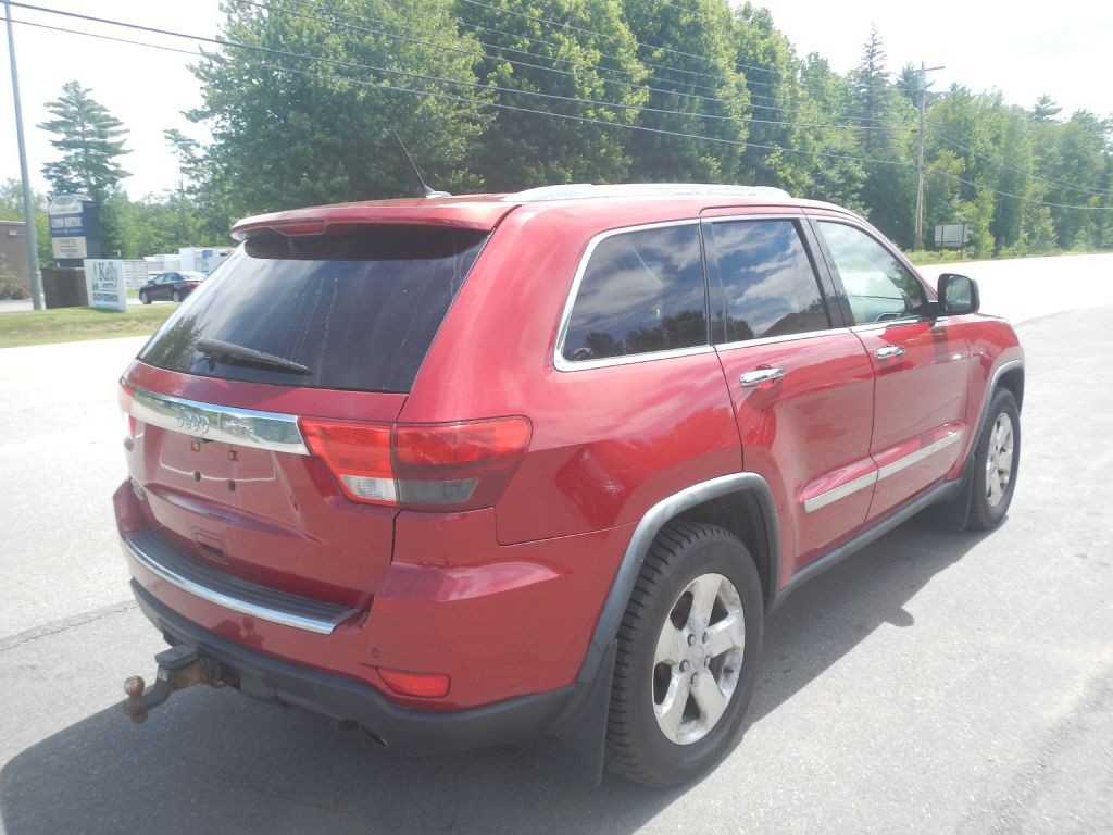 2011 Jeep Grand Cherokee Image 6