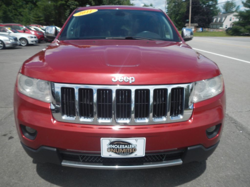 2011 Jeep Grand Cherokee Image 11