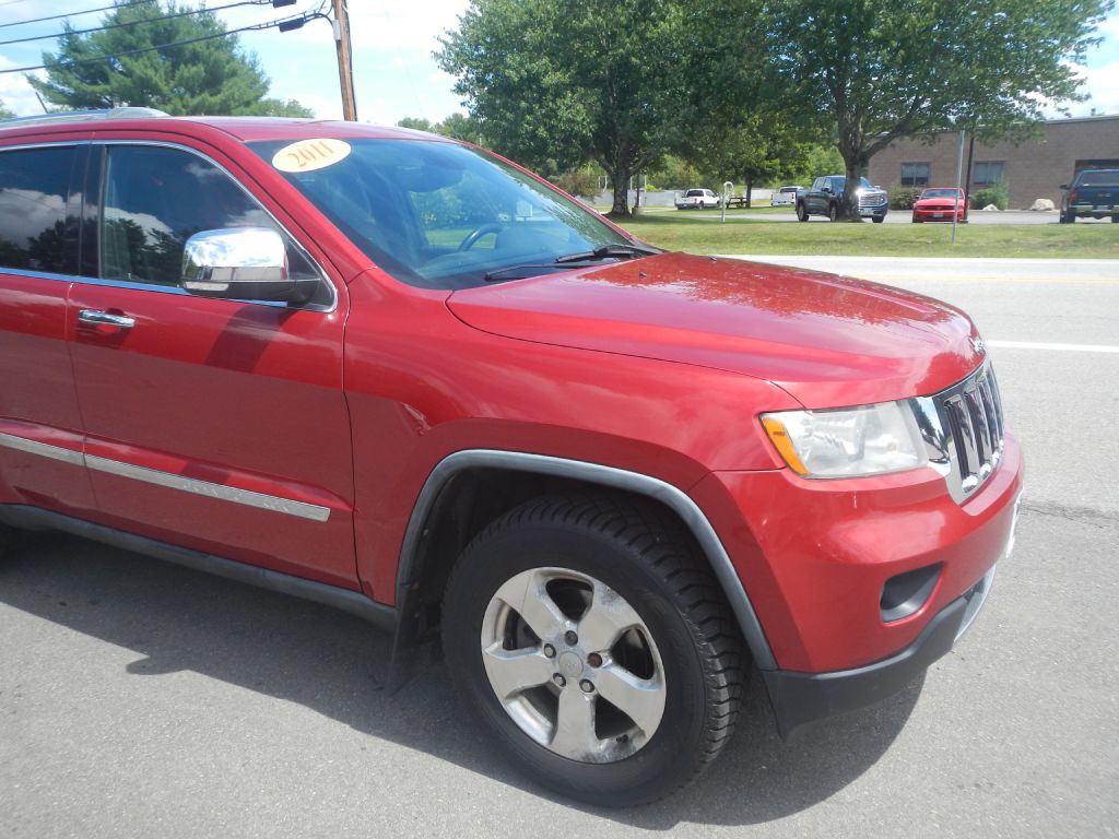 2011 Jeep Grand Cherokee Image 12