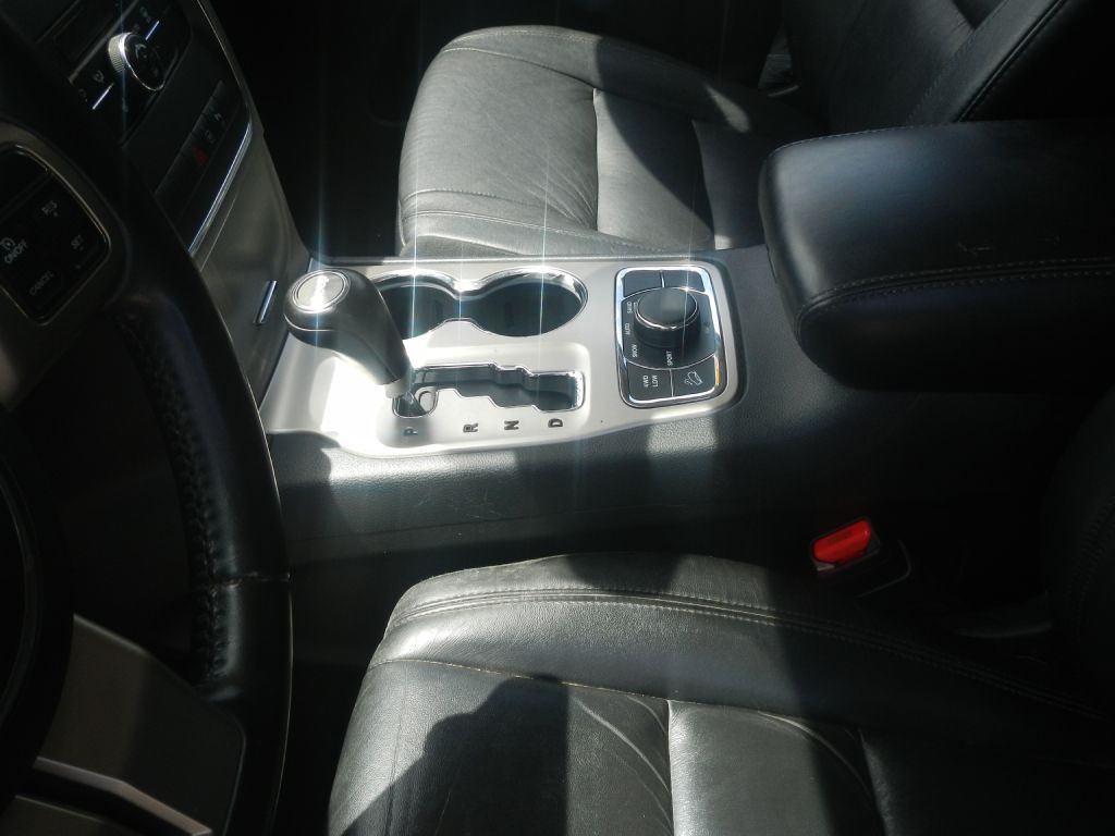 2011 Jeep Grand Cherokee Image 51