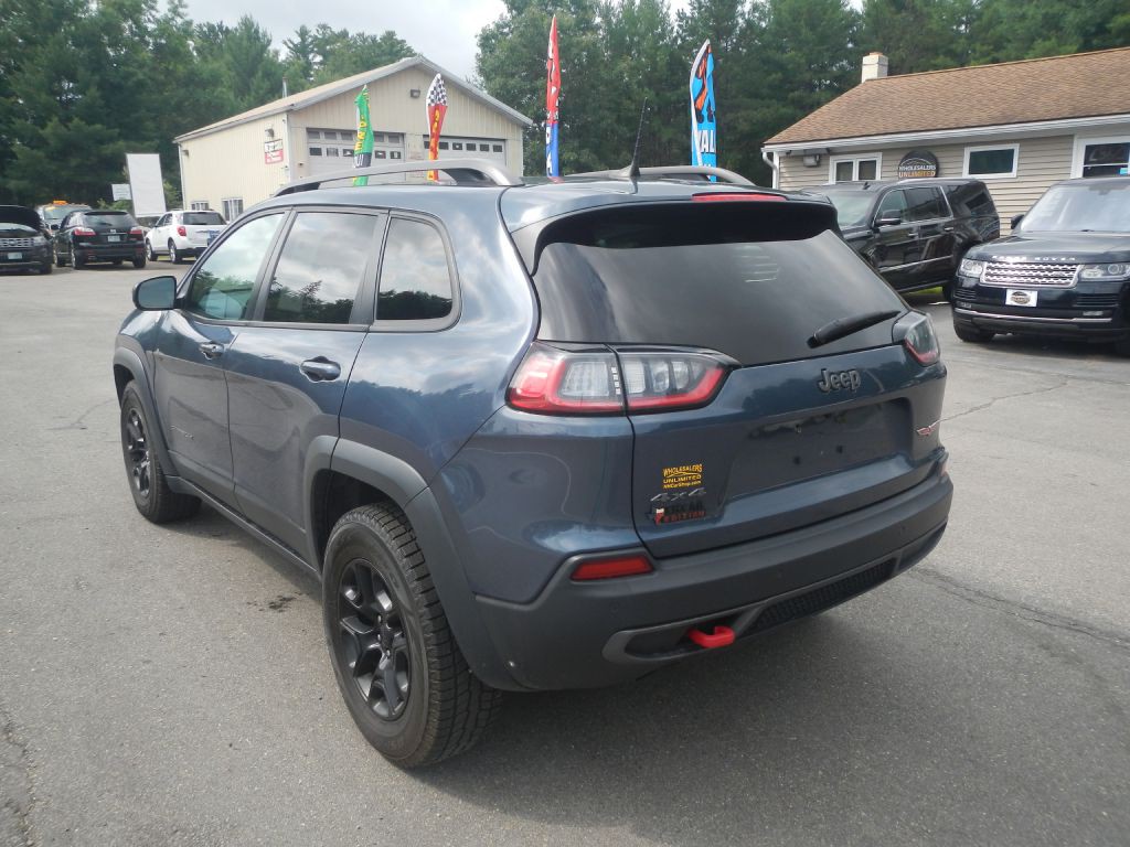 2019 Jeep Cherokee Image 3