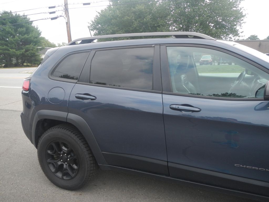 2019 Jeep Cherokee Image 13