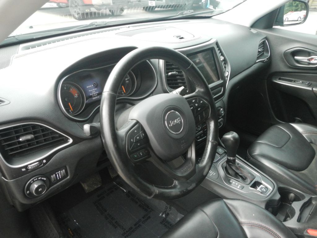 2019 Jeep Cherokee Image 51