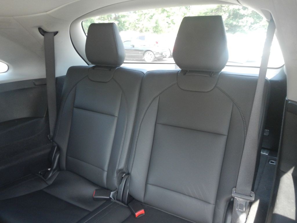 2017 Acura MDX Image 9