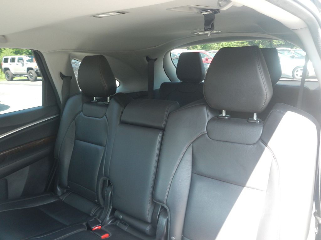 2017 Acura MDX Image 10