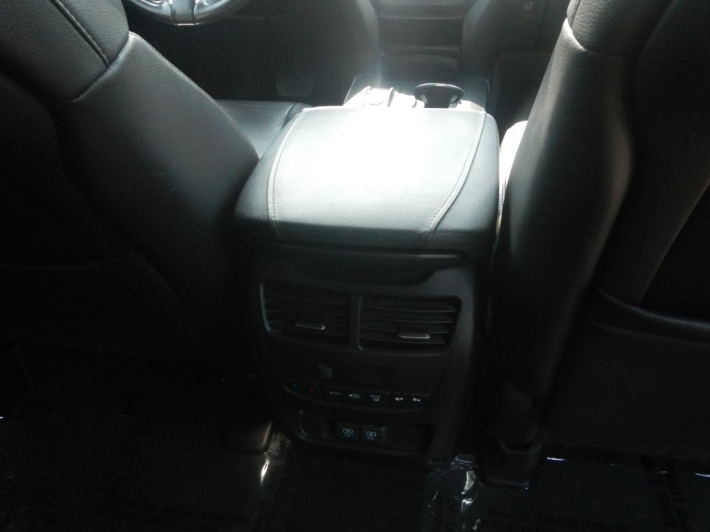 2017 Acura MDX Image 30
