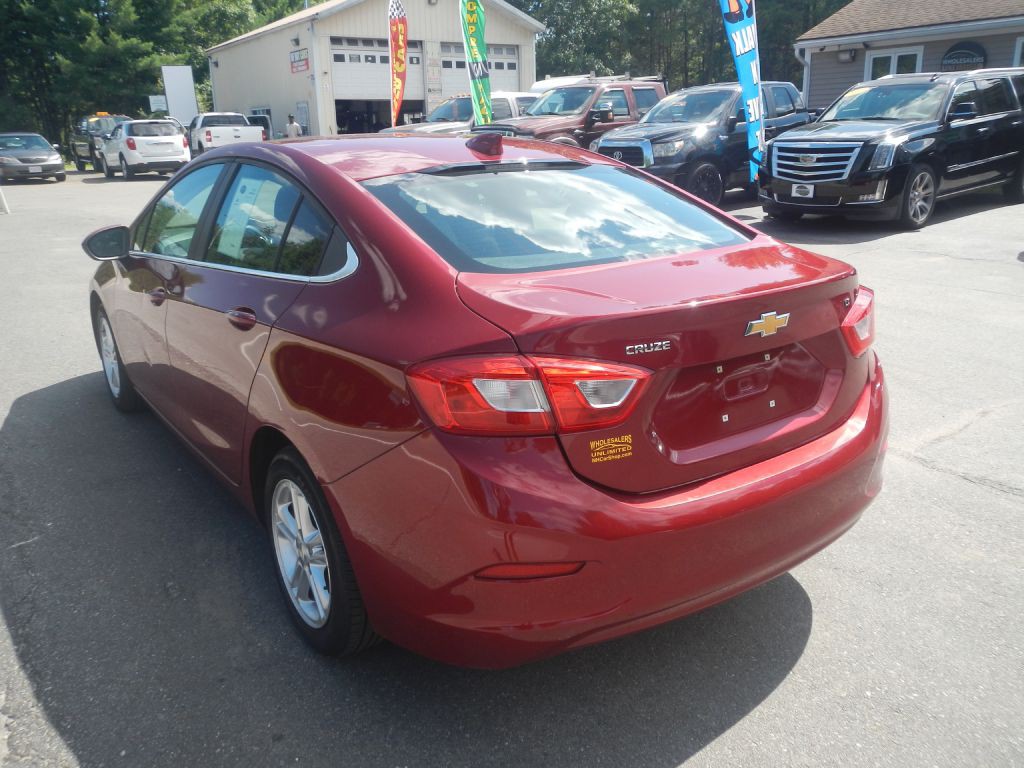 2017 Chevrolet Cruze Image 6