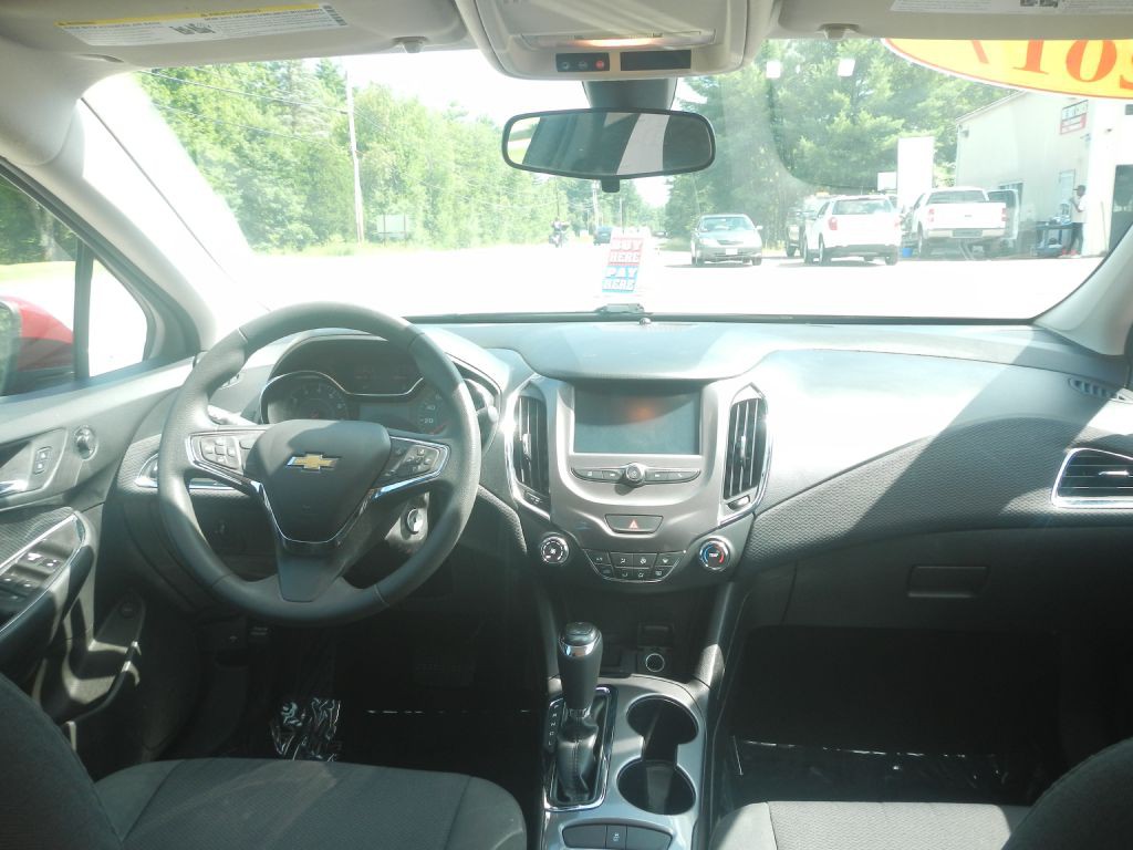 2017 Chevrolet Cruze Image 29