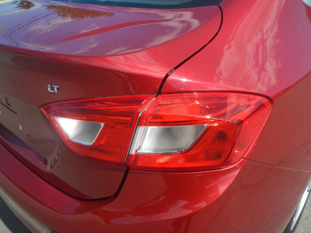 2017 Chevrolet Cruze Image 31
