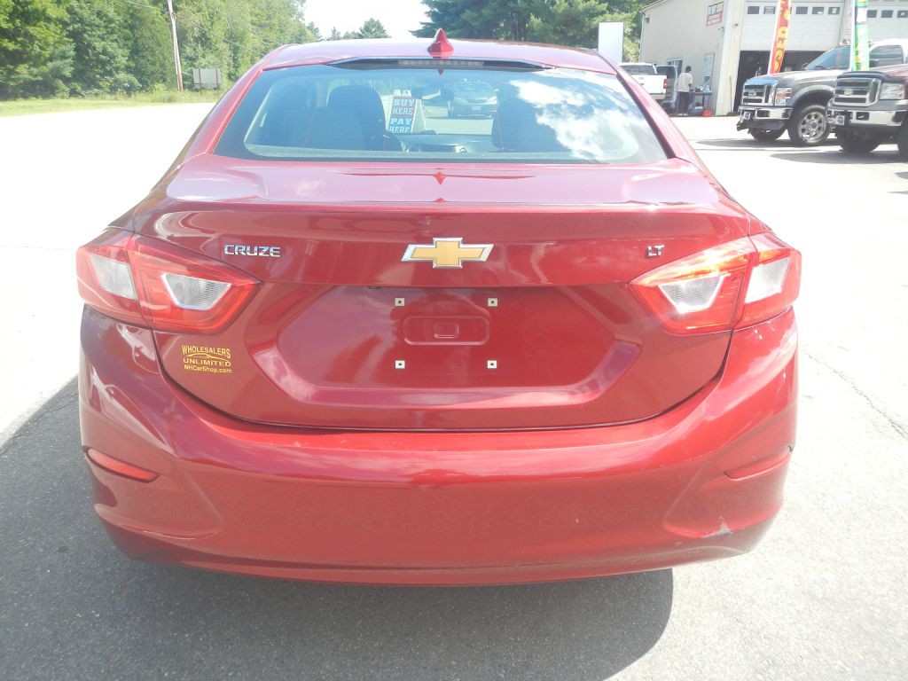 2017 Chevrolet Cruze Image 32