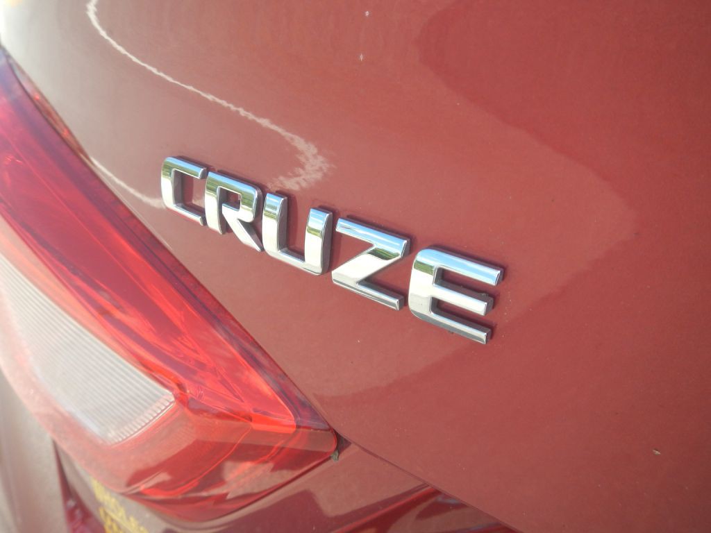 2017 Chevrolet Cruze Image 35