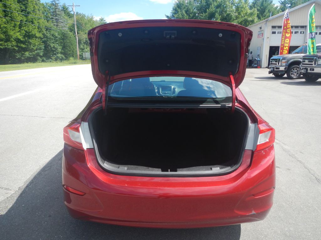 2017 Chevrolet Cruze Image 36