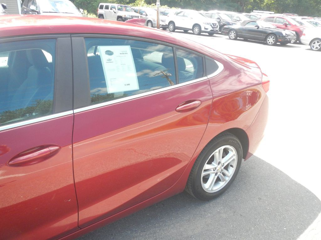 2017 Chevrolet Cruze Image 38