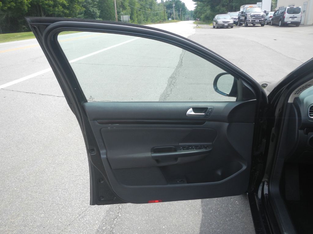 2014 Volkswagen Jetta Image 16