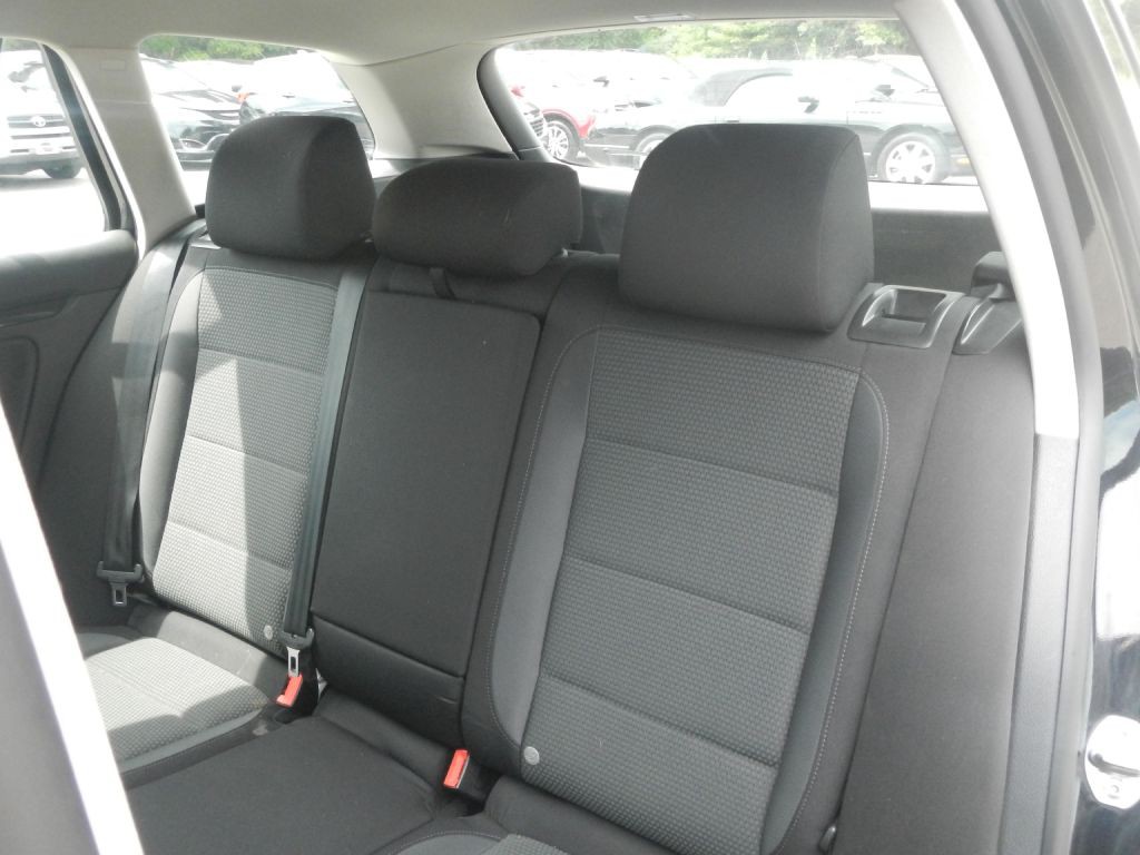 2014 Volkswagen Jetta Image 27