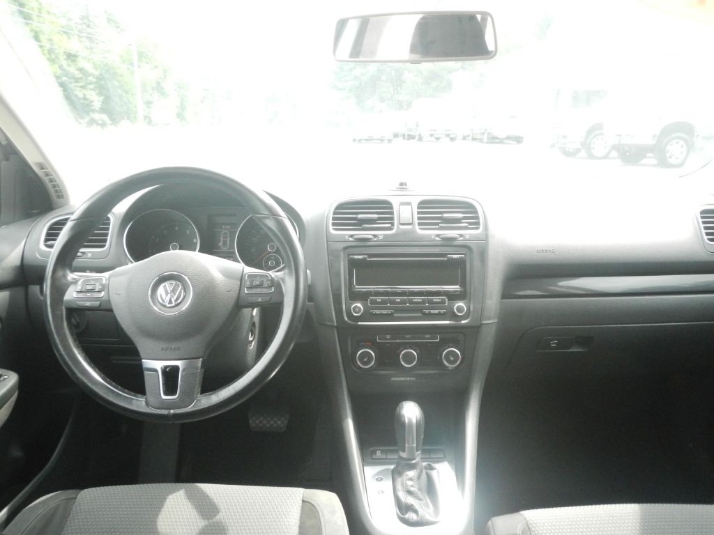 2014 Volkswagen Jetta Image 30