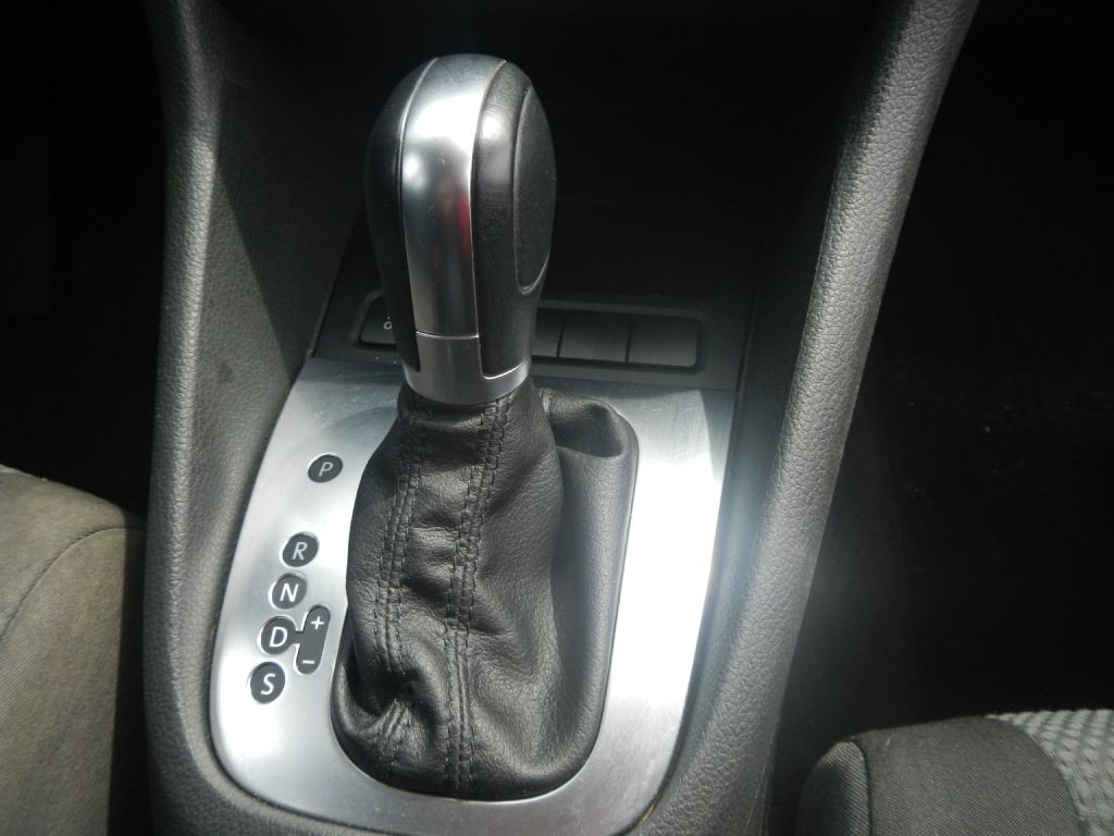 2014 Volkswagen Jetta Image 57