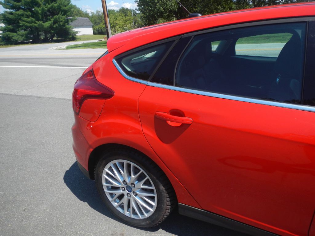 2012 Ford Focus Image 13