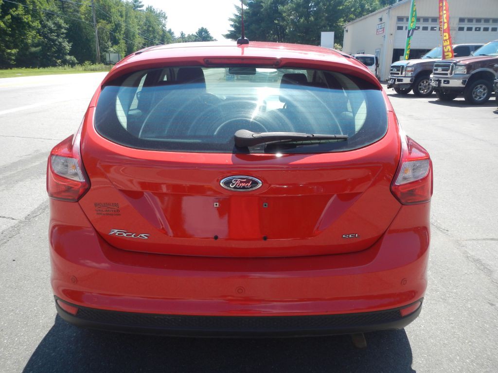 2012 Ford Focus Image 28