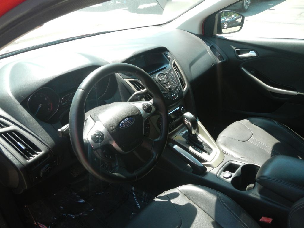2012 Ford Focus Image 45