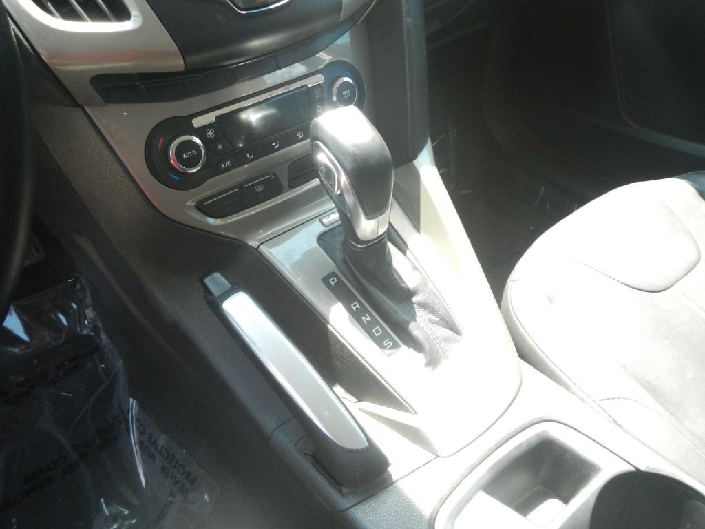 2012 Ford Focus Image 48