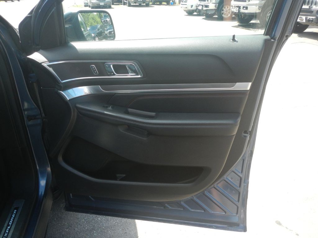 2018 Ford Explorer Image 20