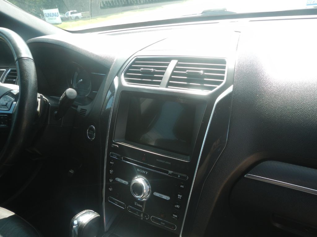 2018 Ford Explorer Image 27