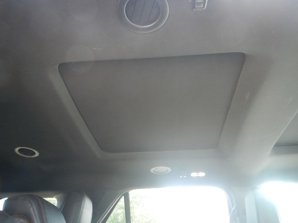 2018 Ford Explorer Image 34