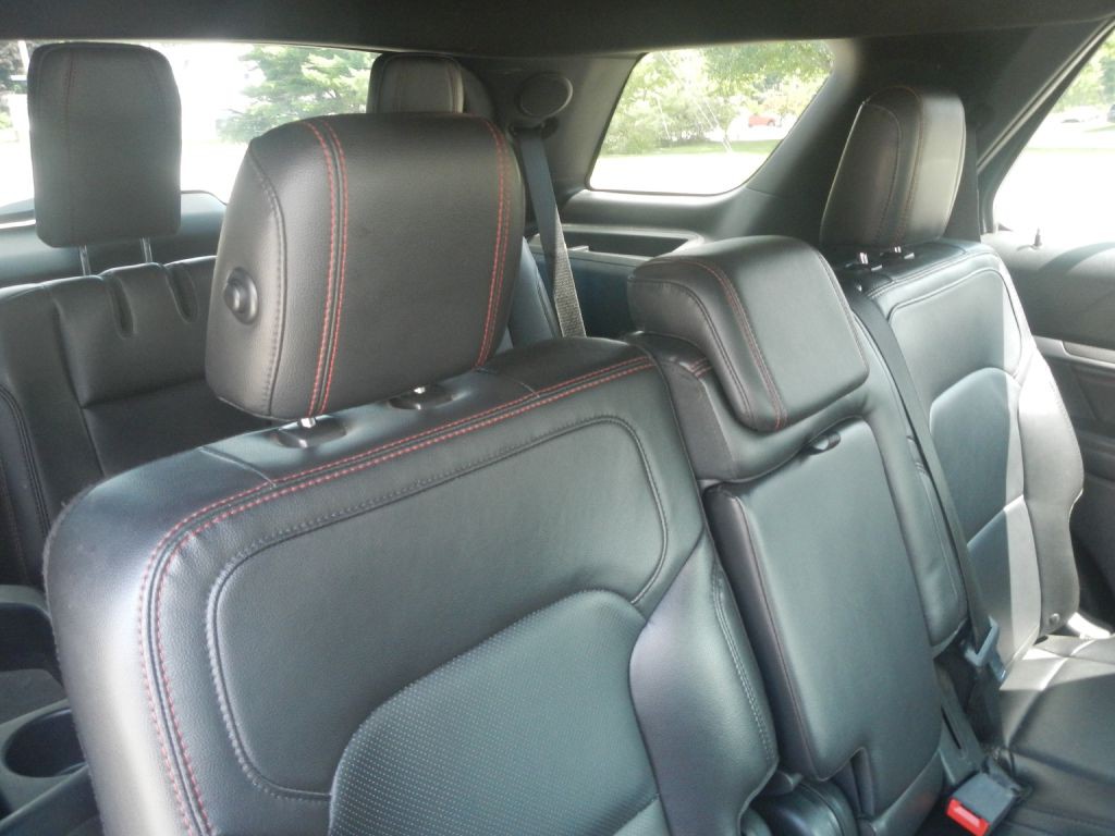 2018 Ford Explorer Image 35