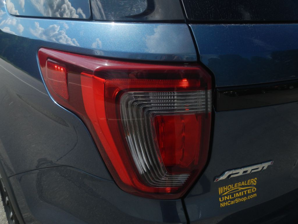 2018 Ford Explorer Image 38