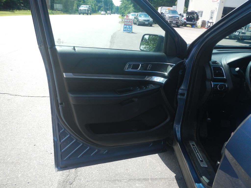 2018 Ford Explorer Image 54