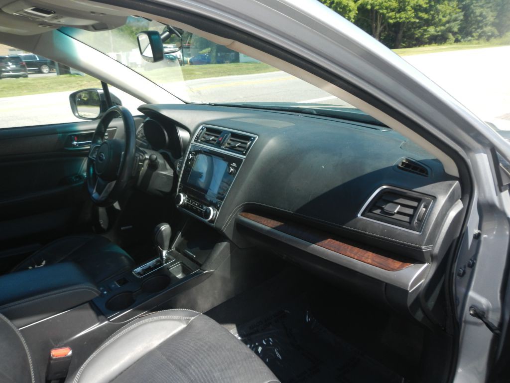2018 Subaru Outback Image 9