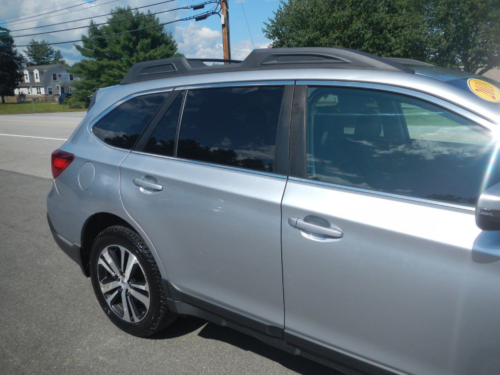 2018 Subaru Outback Image 13