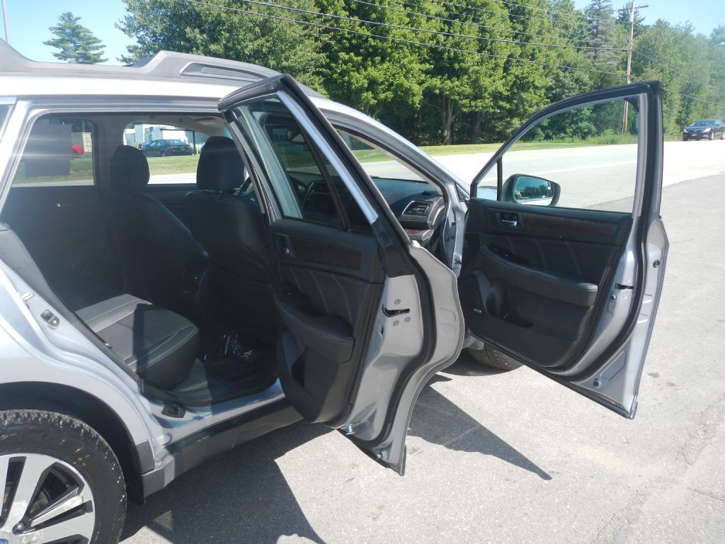 2018 Subaru Outback Image 15